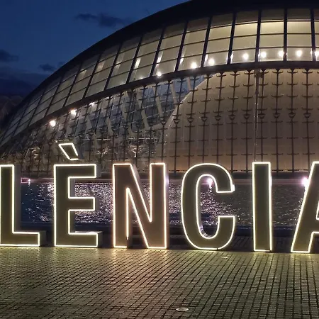 Appartement Espectacular Loft Piscina Y Terraza - Roig Arena - Ciencias - Ruzafa - Centro